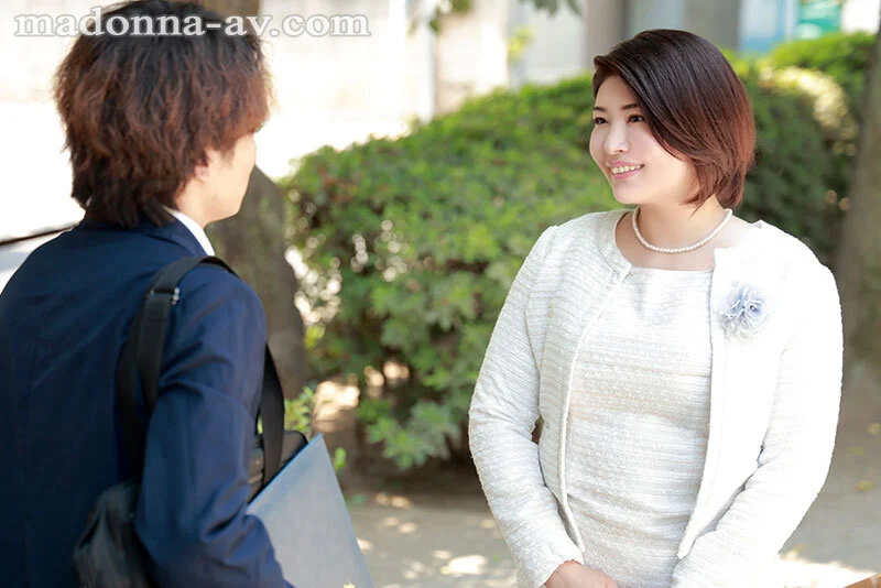JUQ-512 gallery image 1