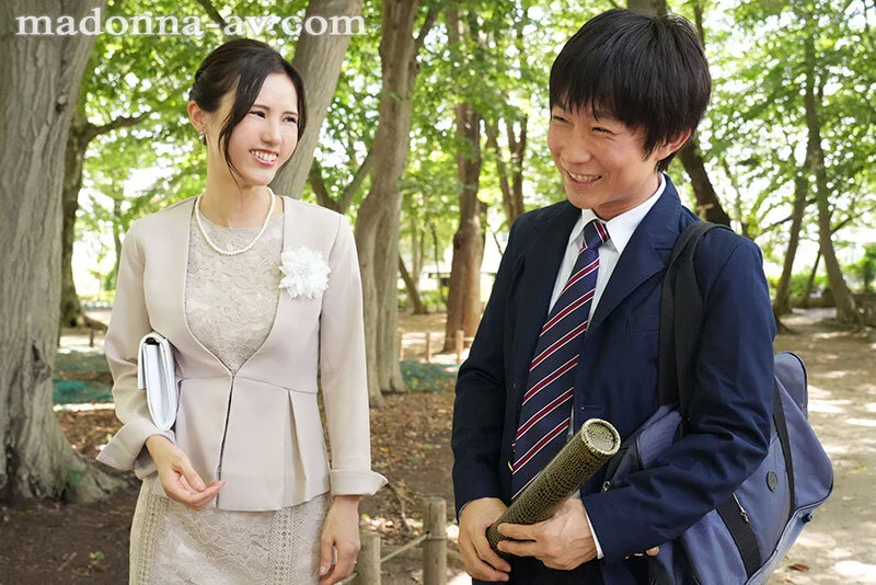 JUQ-547 gallery image 1