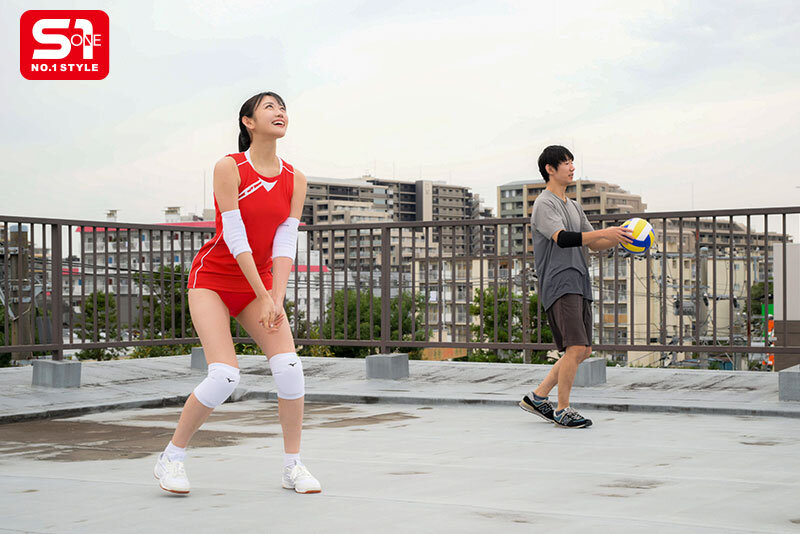 SONE-744 gallery image 1