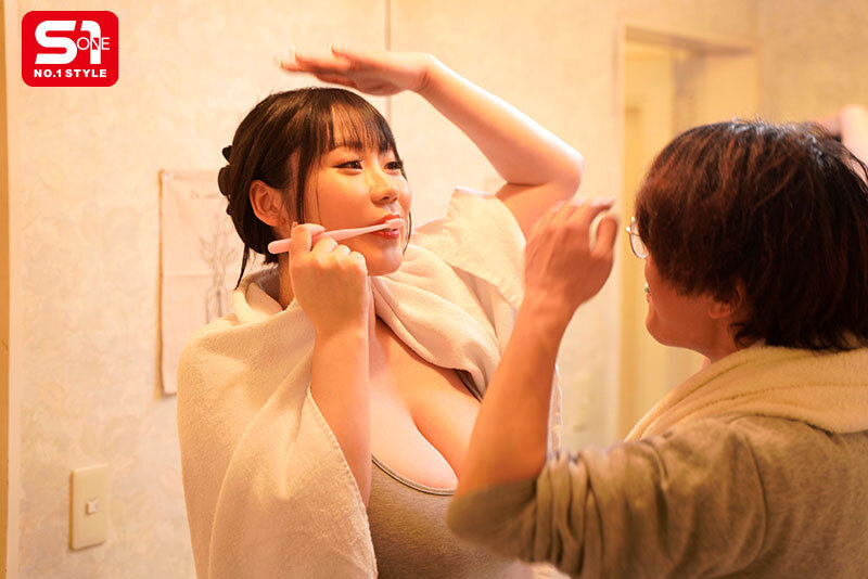 SONE-914 gallery image 2