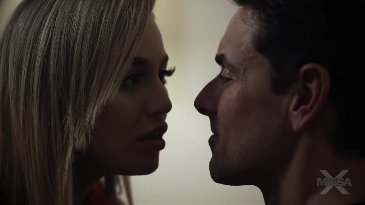 Blake Blossom Sucks Him Off for a Facial gallery image 3
