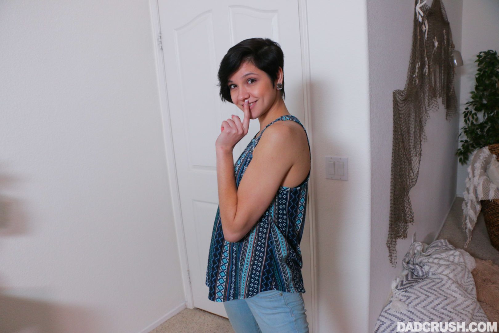 Cadey Mercury Accidentally Sends Nude Selfies to Her Stepdad gallery image 4