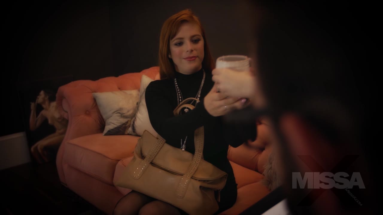 MILF Penny Pax Lets a Younger Guy Cum Inside Her gallery image 1
