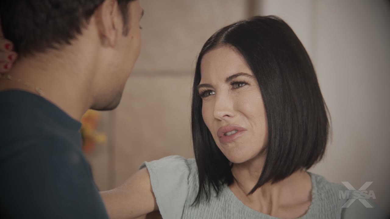 Brooke Barclays Begs Him for a Creampie gallery image 1