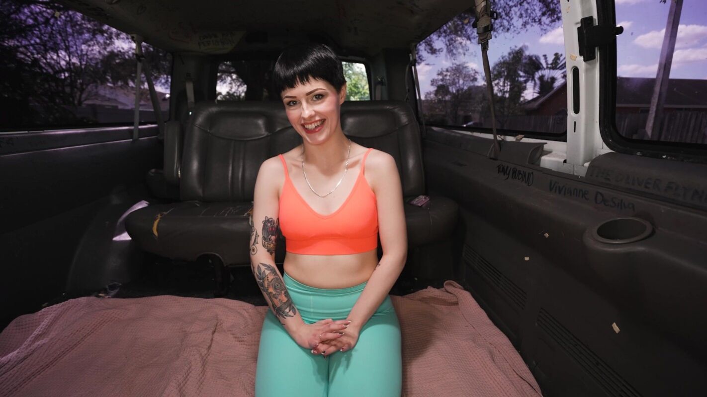 Raee Ripley Picked Up and Fucked in a Public Van gallery image 6